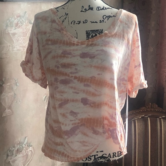 NEW LISTING AVAILABLE - Picture 3 of 4